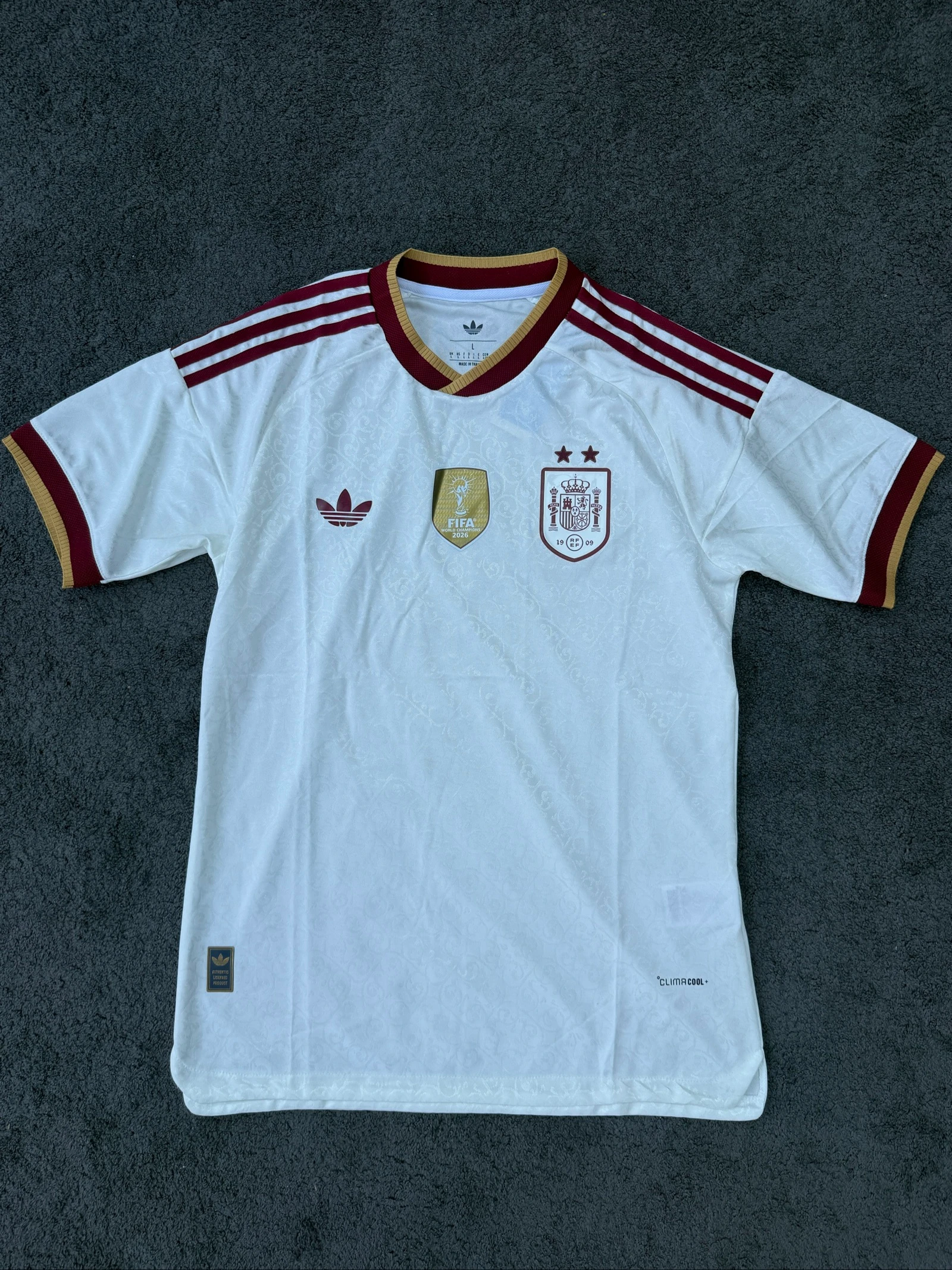 Camisola de futebol da Espanha 2026 tamanho G – nova com etiquetas – photo 2